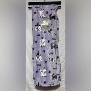 NWT Berkshire Purple Oversized Reversible Halloween Cat Throw Blanket